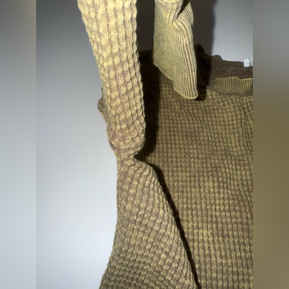 Zenana Pigment-dyed, Waffle-Knit, Long-Sleeve Henley Shirt Size Small Olive - Picture 6 of 8